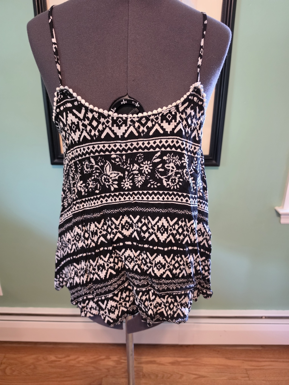 Polly & Esther Black and White Printed Camisole